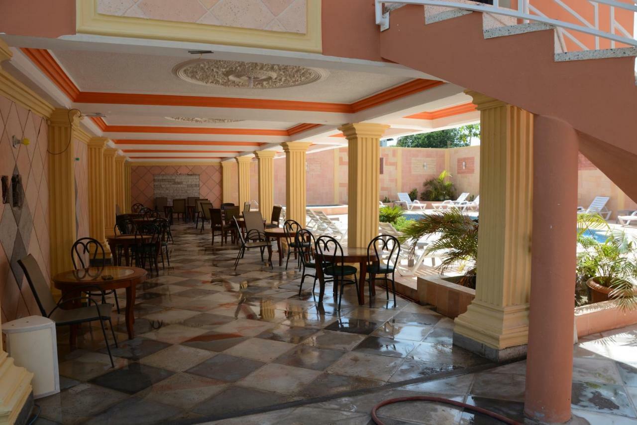 Hotel Tabarre 'S Palace Порт-о-Пренс Экстерьер фото